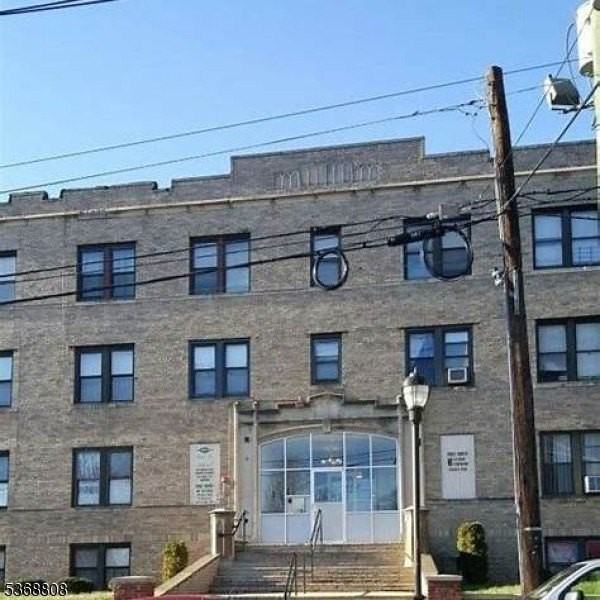 1600 Maple Ave #B1