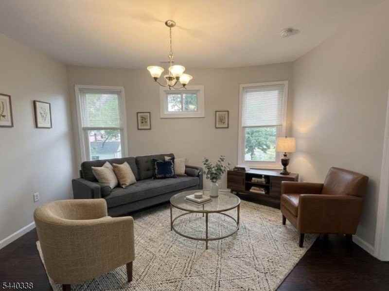 296 N Clinton St - Photo 5 of 12