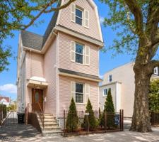 featured image of 72 N 13th St #1