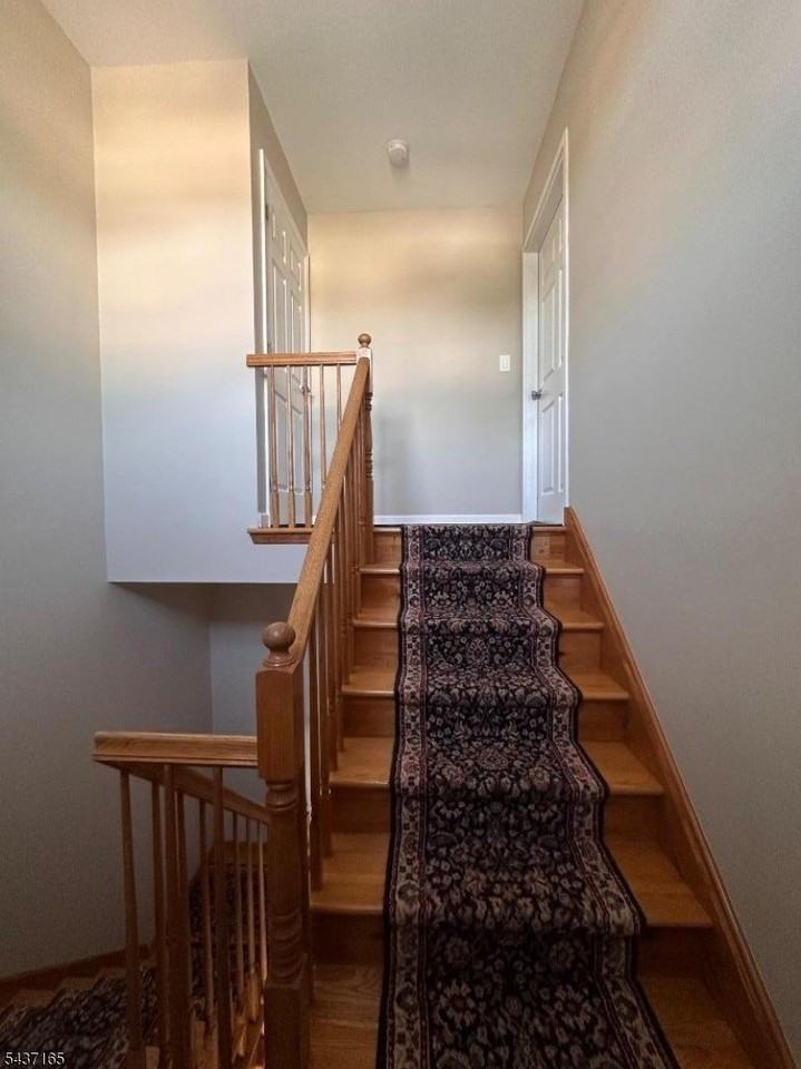 427 Forest St #2 - Photo 4 of 42