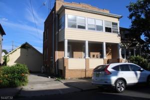 featured image of 74 Westminster Pl #2