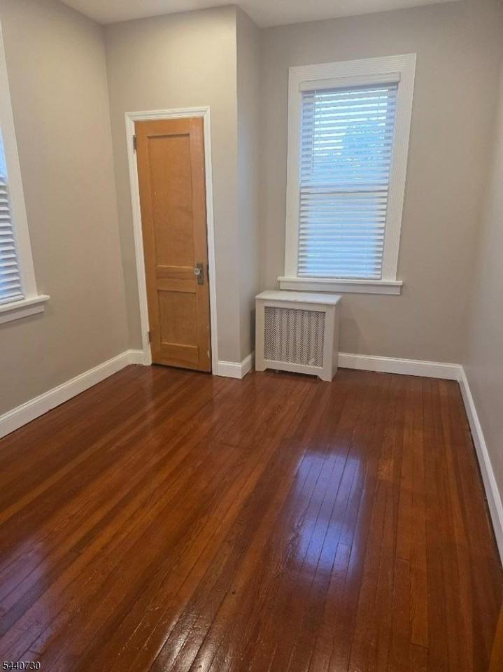 74 Westminster Pl #2 - Photo 4 of 11