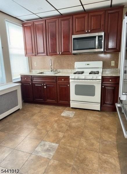 2-34 Hartley Pl #1 - Photo 6 of 8