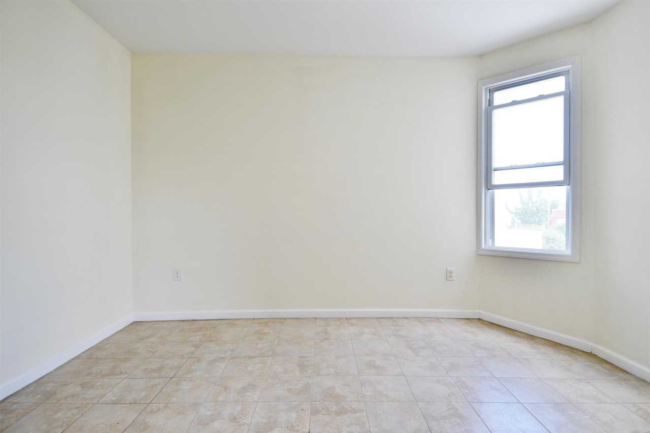 459 Broadway - Photo 7 of 27