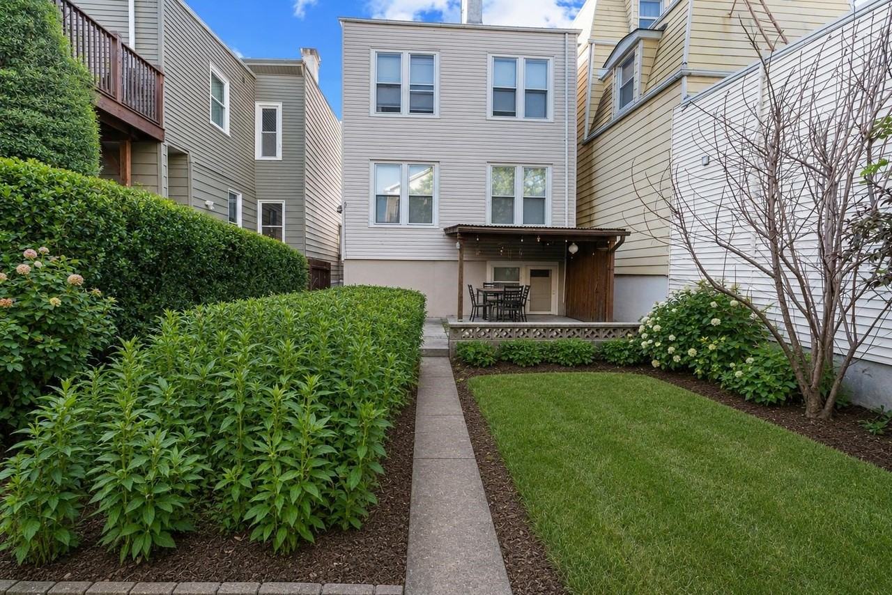 19 Hawthorne Ave #1 - Photo 2 of 24