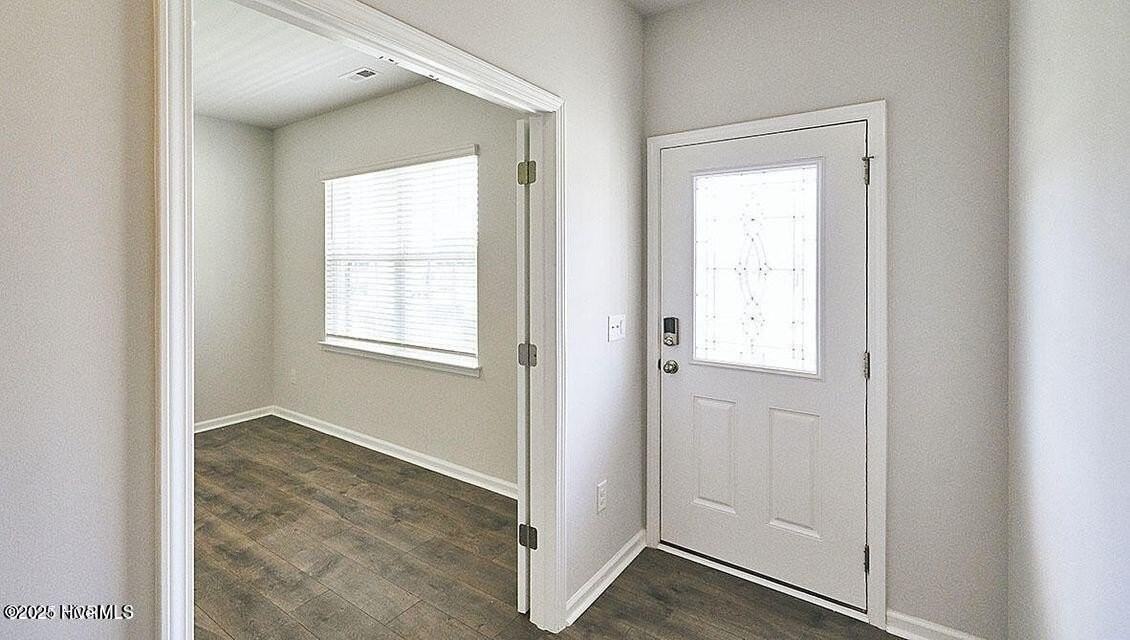 1025 Josh Ct - Photo 3 of 21