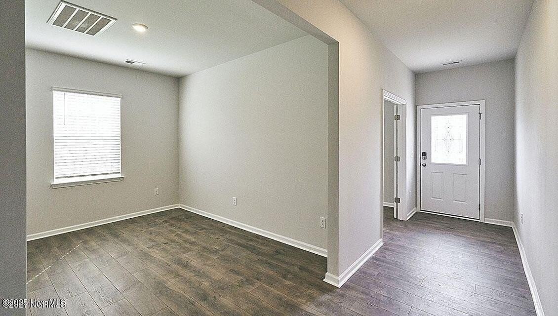1025 Josh Ct - Photo 4 of 21