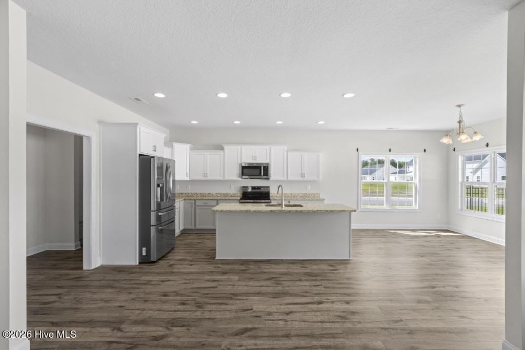 807 Maritime Way - Photo 4 of 25