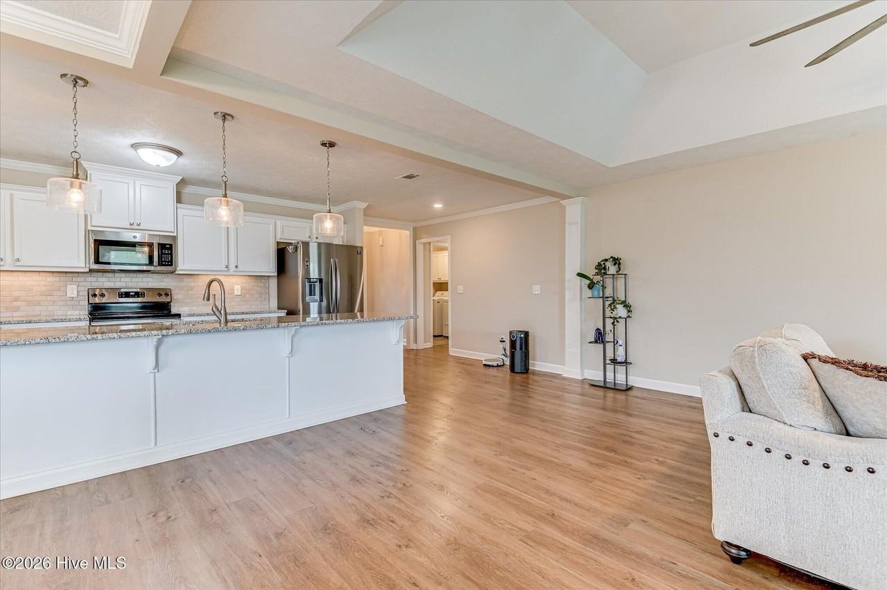 314 Conal Dr - Photo 2 of 31