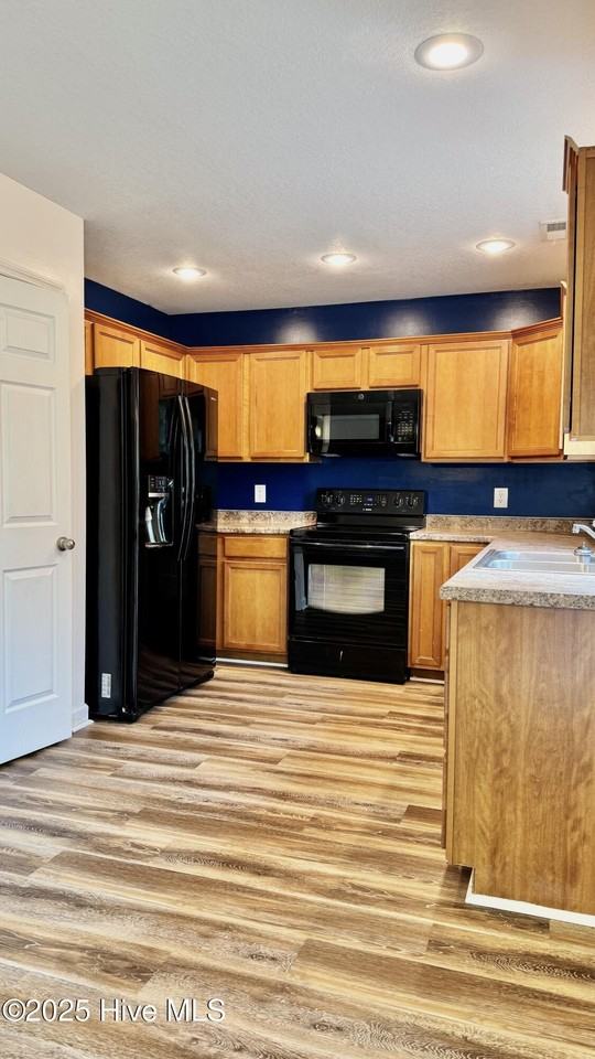 140 Broadleaf Dr - Photo 6 of 15