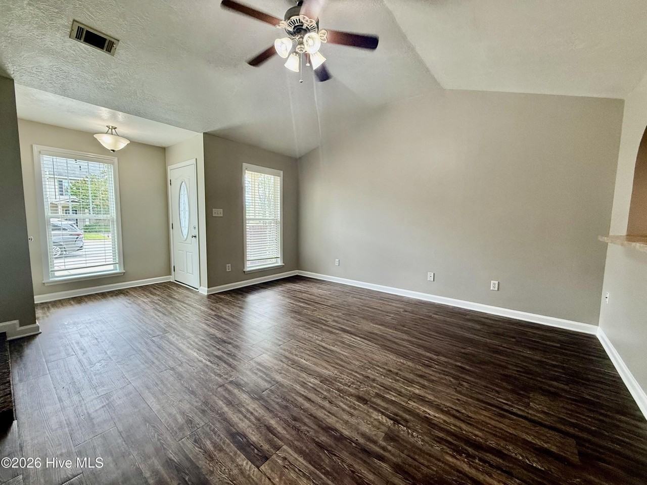 705 Whispering Willow Way - Photo 4 of 15