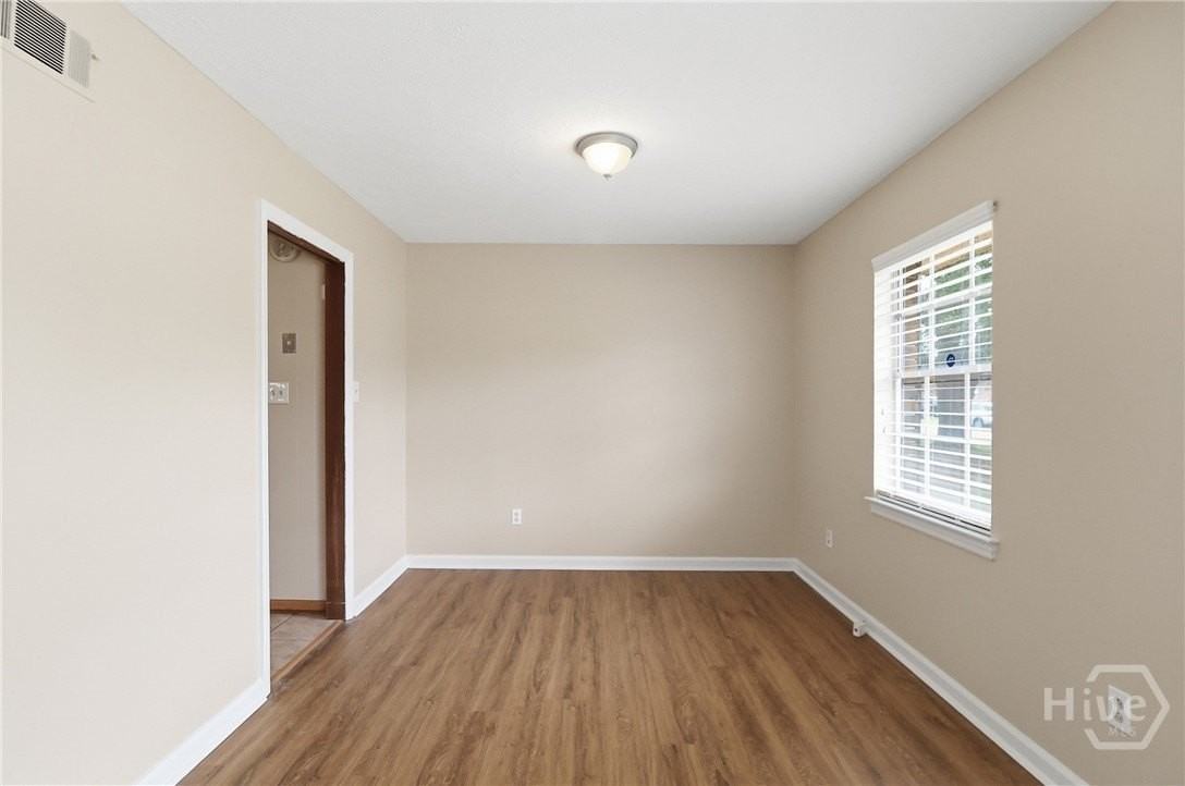 519 Gleason Ave - Photo 7 of 30