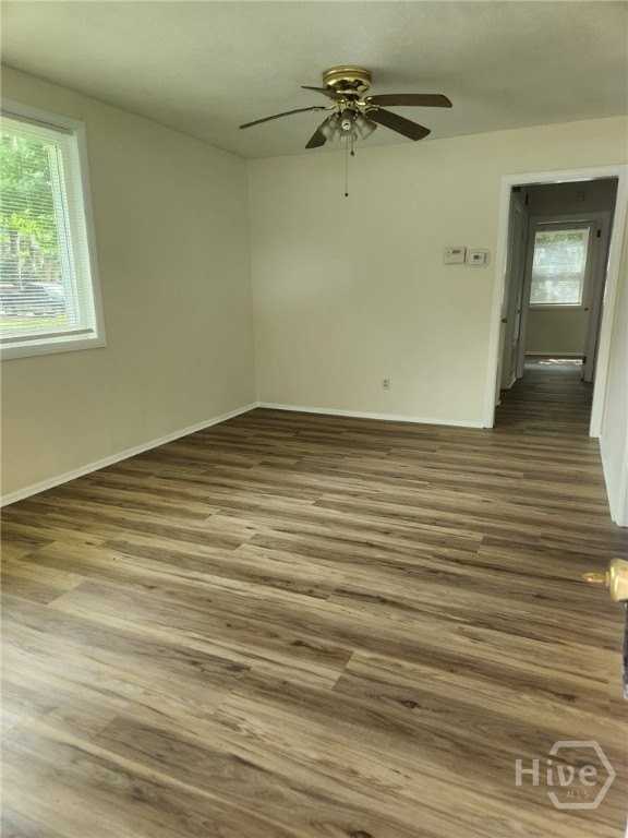 1524 Laberta Ct - Photo 2 of 9