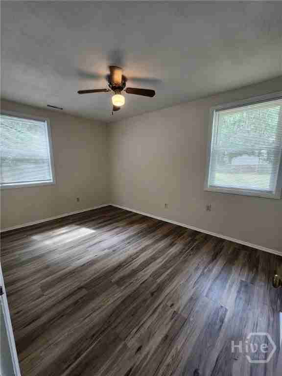 1524 Laberta Ct - Photo 7 of 9