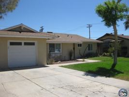 featured image of 1661 Yucca Dr