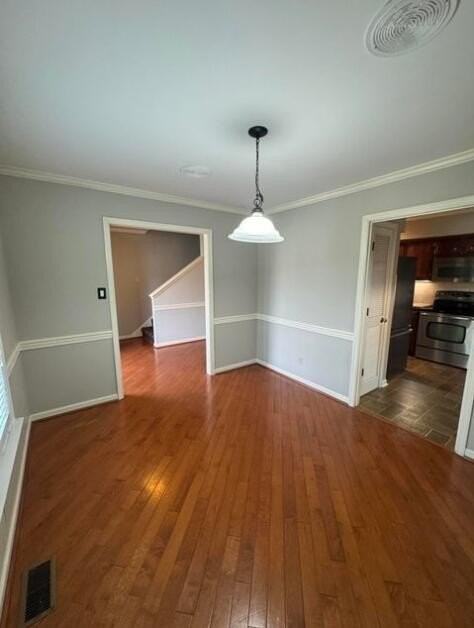 1145 Dunbarton Ln - Photo 6 of 37