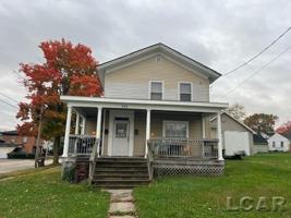 featured image of 445 W Maumee St #A