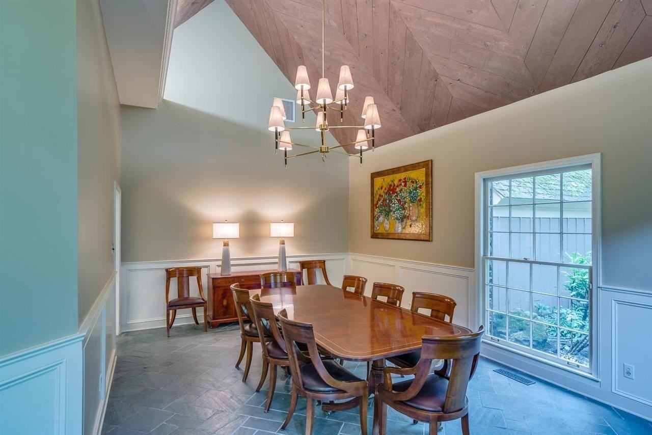 5711 Shady Grove Rd - Photo 7 of 25