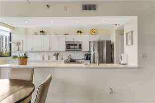 20185 E Country Club Dr #405 - Photo 1 of 1