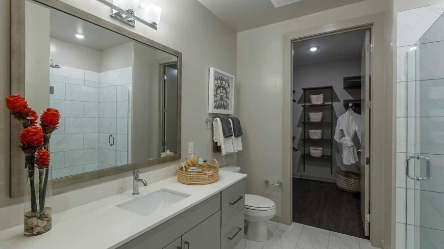 1116 Town Creek Dr - Photo 5 of 10