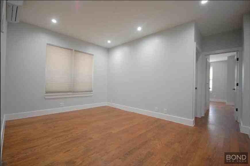 217 E 96th St - Photo 3 of 6