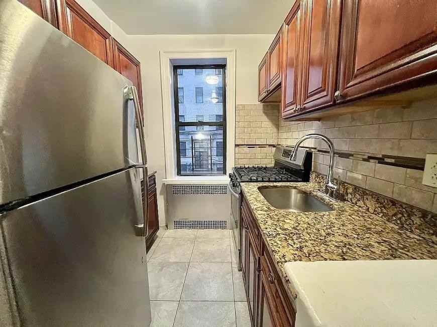 1515 Grand Concourse - Photo 2 of 5