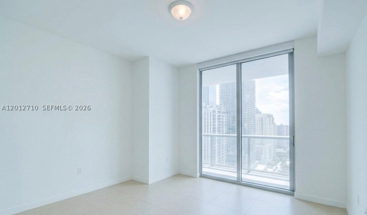 1111 Sw 1st Ave #3517N - Photo 3 of 20