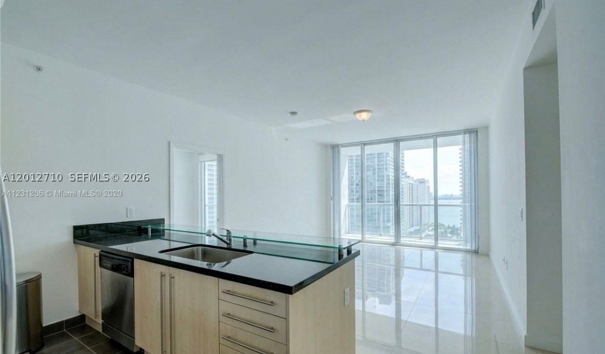1111 Sw 1st Ave #3517N - Photo 4 of 20