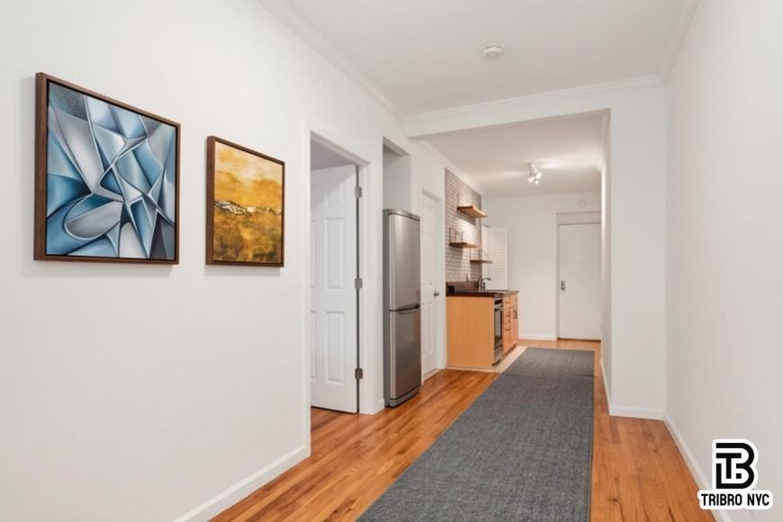 177 Thompson St - Photo 3 of 5