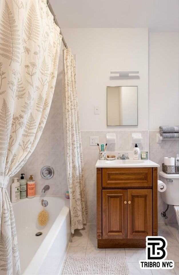 177 Thompson St - Photo 5 of 5