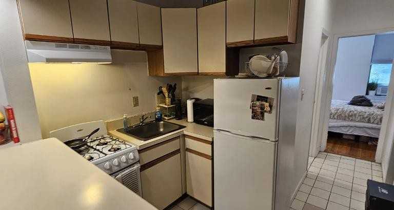 417 3rd Ave - Photo 3 of 8