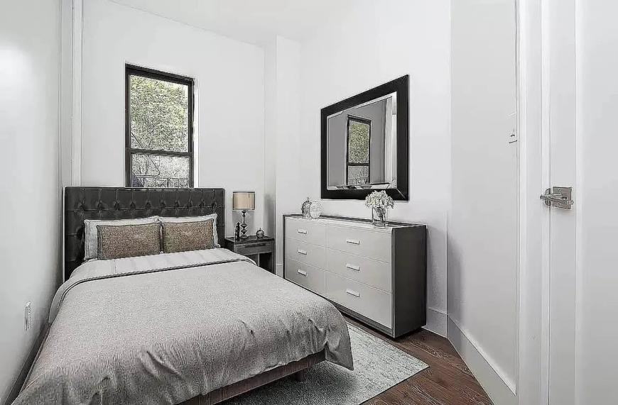 207 Madison St - Photo 3 of 5