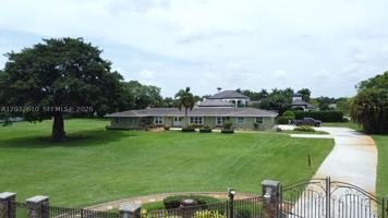 featured image of 17501 Sw 54th St