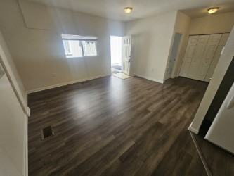 1655 Wendy Ln #5 - Photo 5 of 10