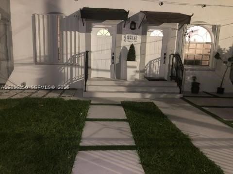 3244 Sw 3rd St #L - Photo 2 of 6
