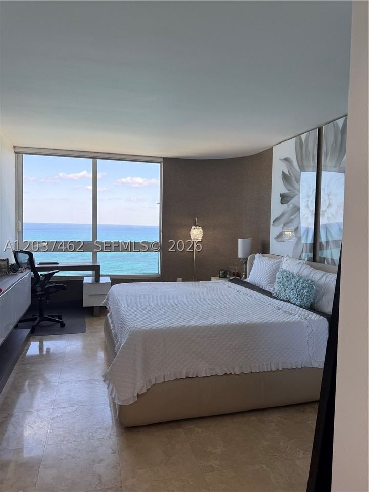 6365 Collins Ave #2201 - Photo 6 of 11