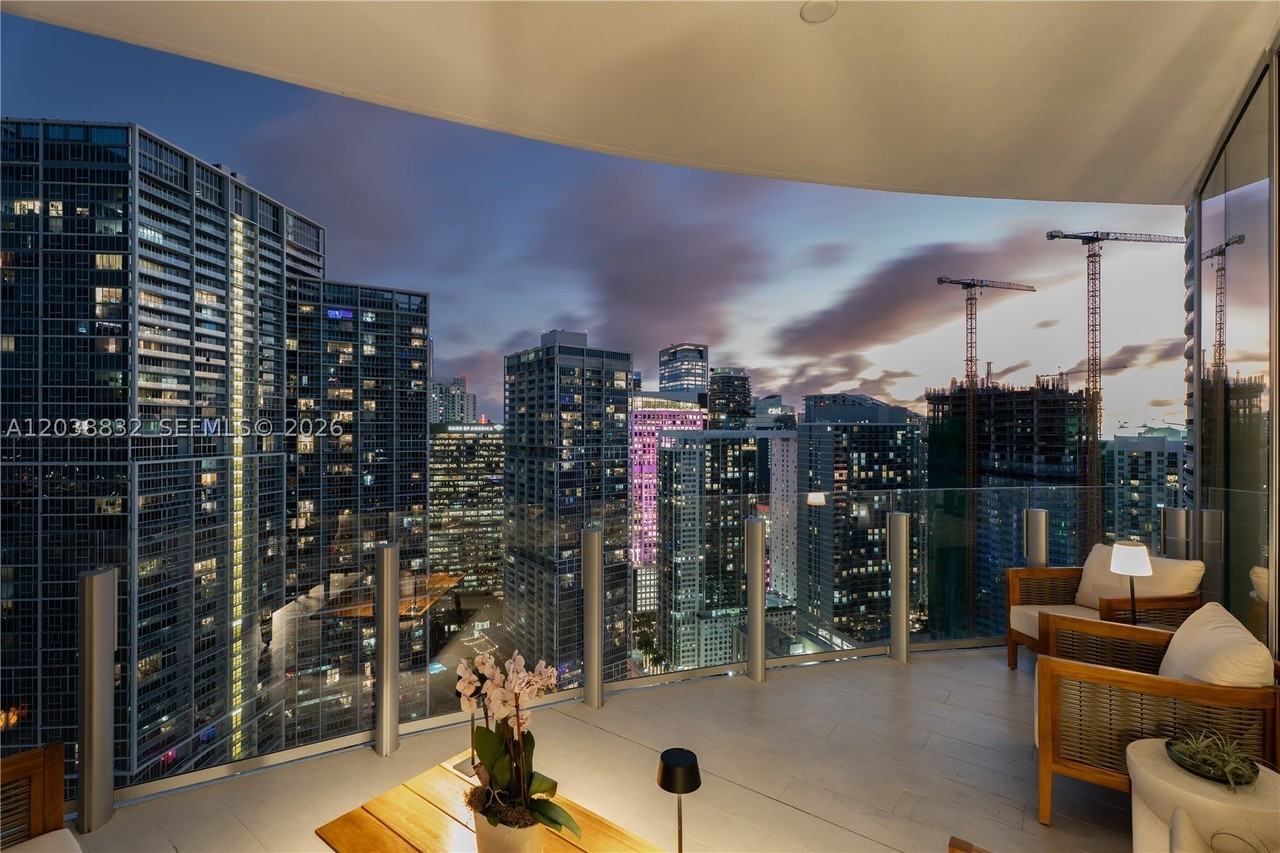 300 Biscayne Boulevard Way #4007W - Photo 2 of 39