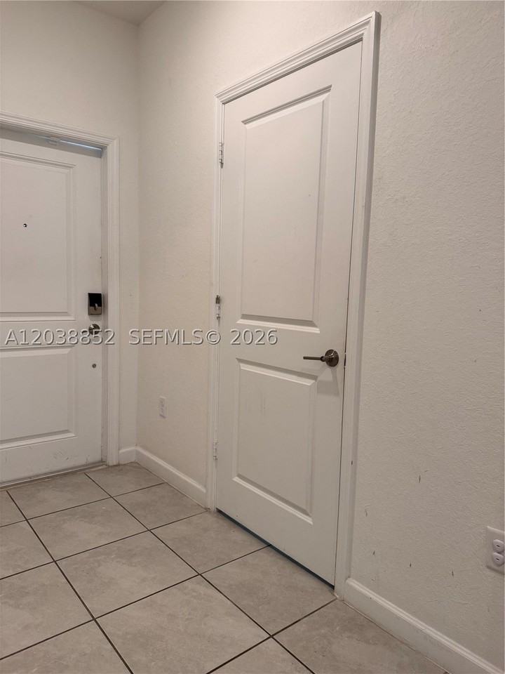 28615 Sw 129th Ct - Photo 2 of 24