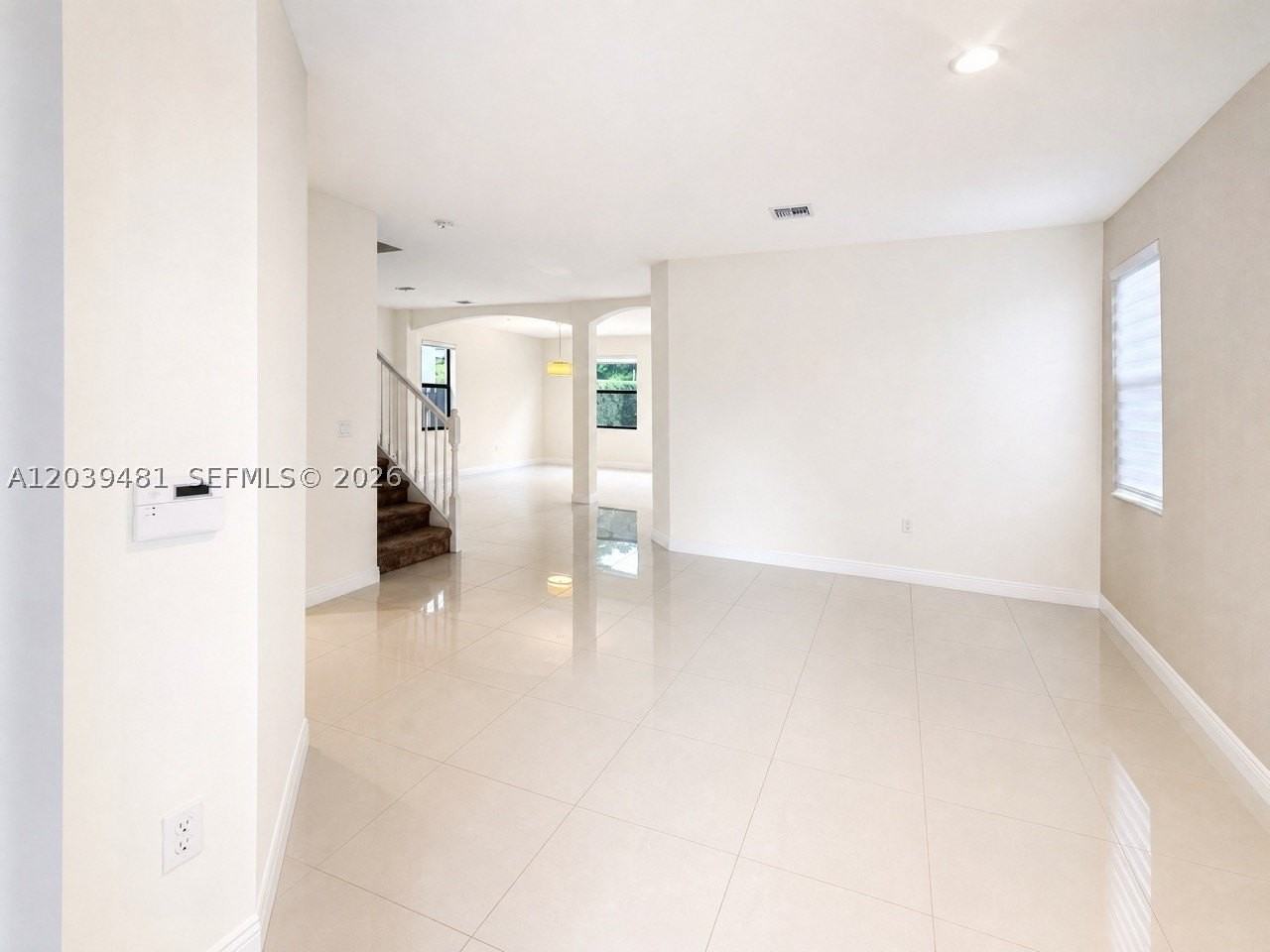 8605 Nw 102nd Ct - Photo 6 of 34