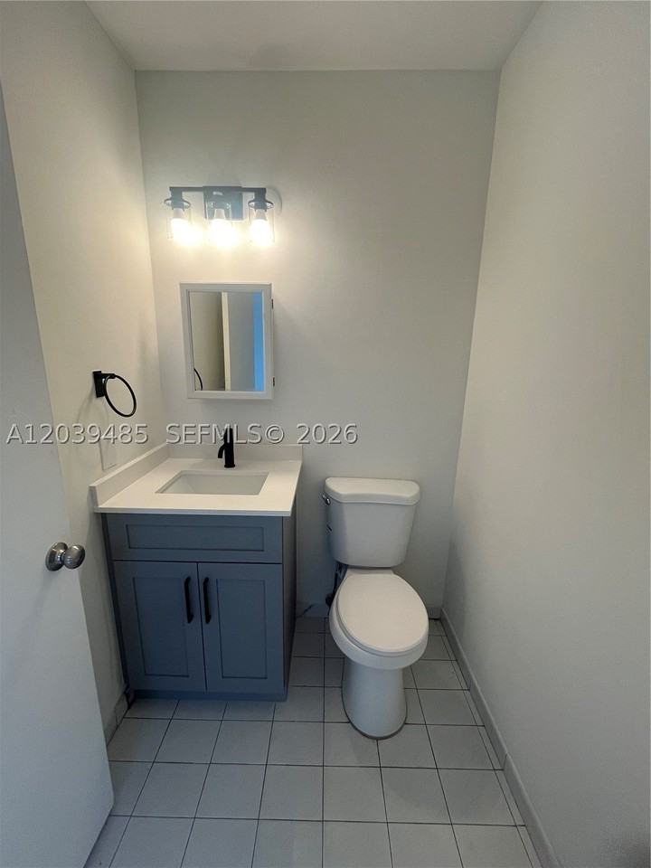 28 E 20th St #1 - Photo 6 of 14