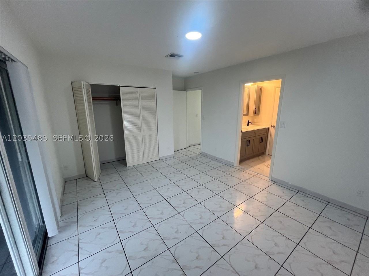 28 E 20th St #1 - Photo 7 of 14