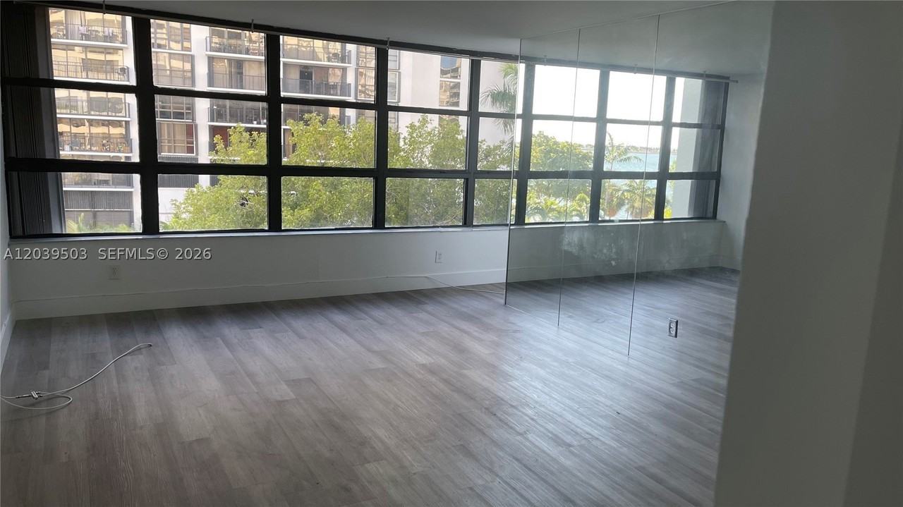 1440 Brickell Bay Dr #508 - Photo 3 of 22