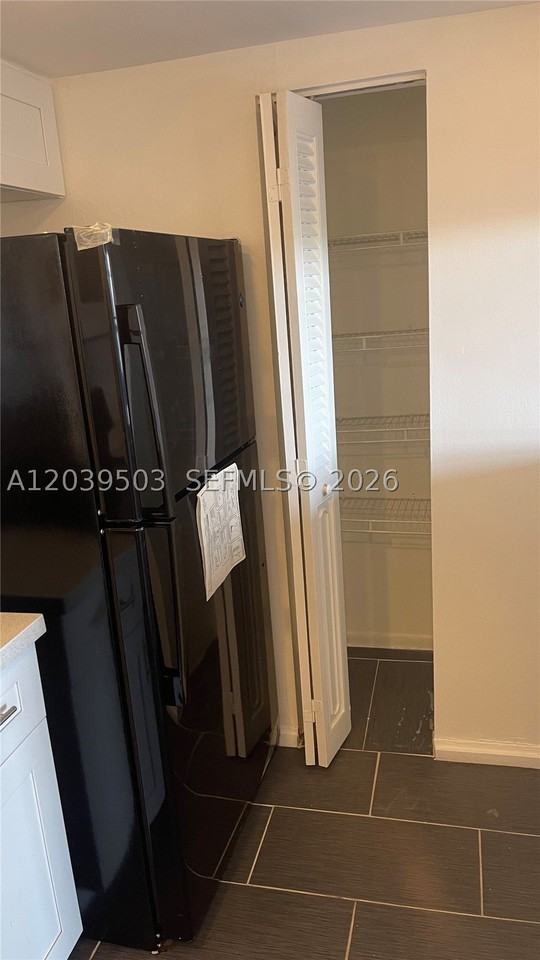1440 Brickell Bay Dr #508 - Photo 5 of 22