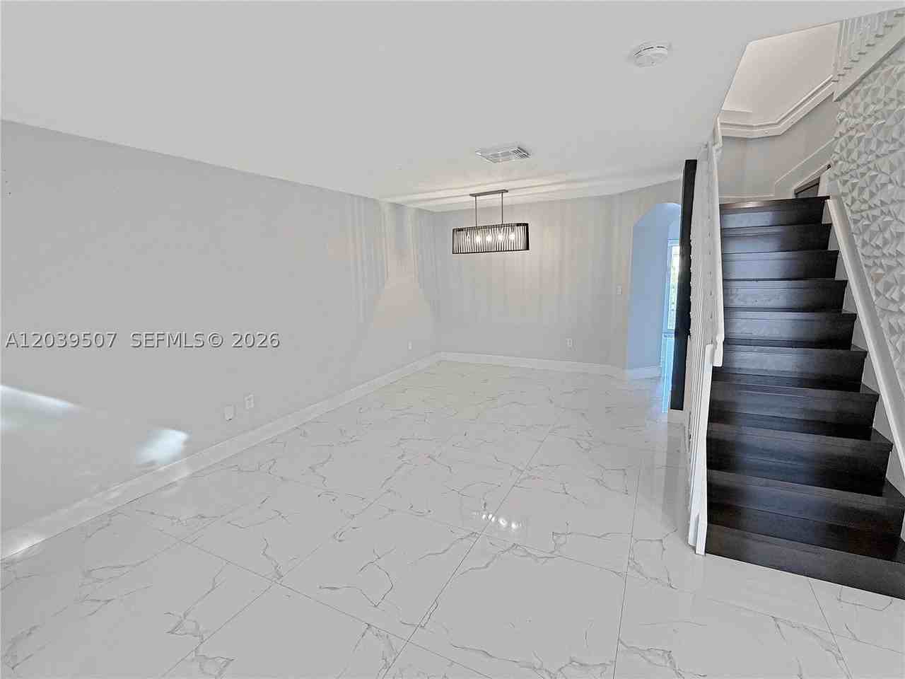 16330 Sw 102nd St - Photo 5 of 26