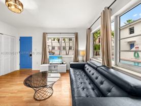 1034 Michigan Ave #E - Photo 1 of 1