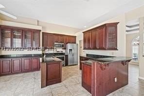 240 Sw Marathon Ave #1 - Photo 5 of 15