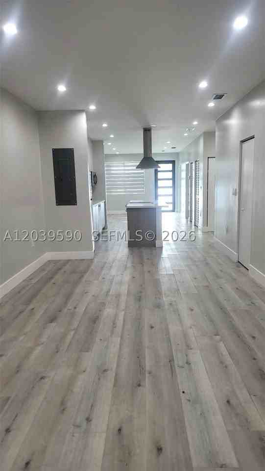 16000 Nw 38th Pl - Photo 3 of 13