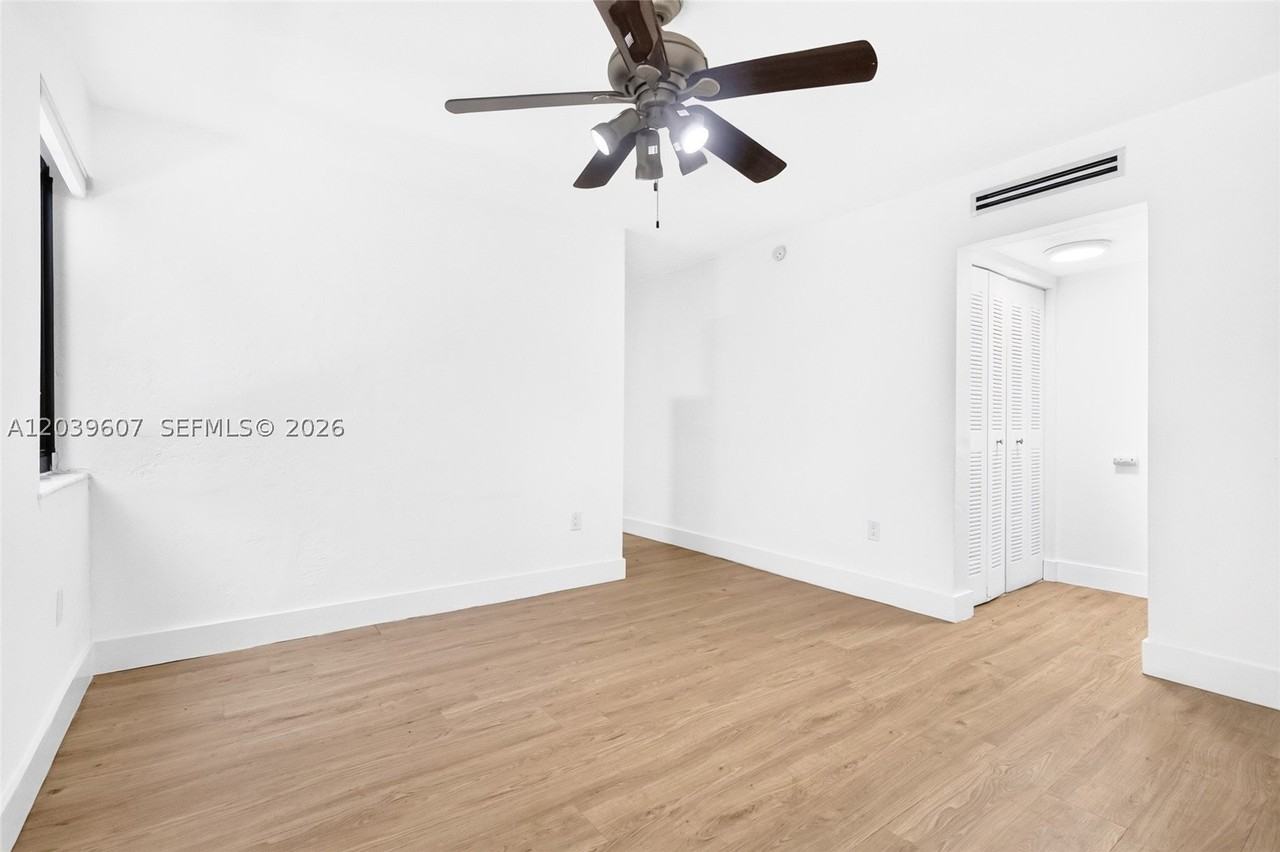 3522 Sw 25th St #3522 - Photo 7 of 49