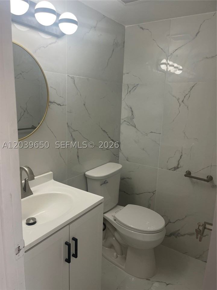 5909 Sw 36th Ct #14 - Photo 6 of 24