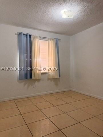 2400 Nw 22nd Ct #3 - Photo 5 of 14